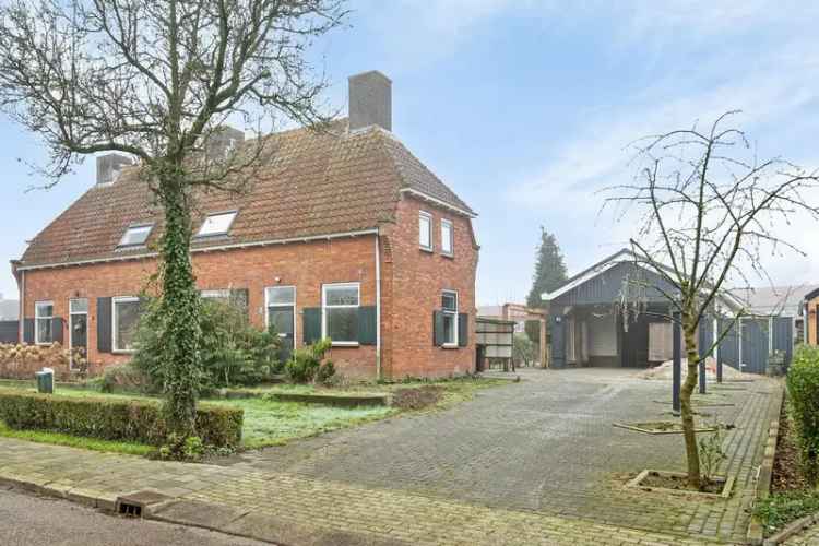 2-onder-1-kapwoning Dodewaard Grote Garage Tuin 844m2