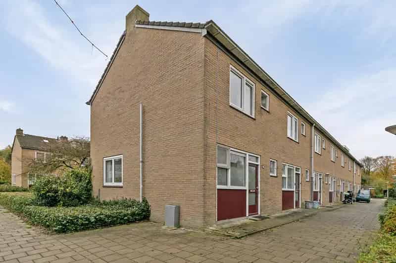 Hoekwoning Slotermeer nabij Sloterpark 2 slaapkamers uitbreidingsmogelijkheden