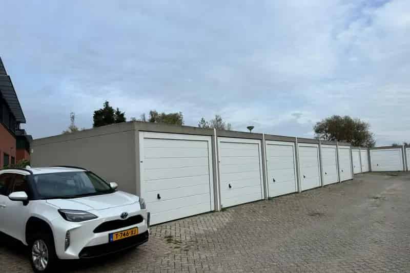 Garagebox te Huur Elst (GE) - Newtonweg