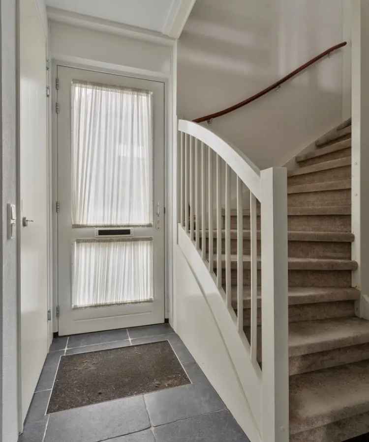 Vrijstaande Villa Zwartebroek 3 slaapkamers Luxe badkamer Grote tuin
