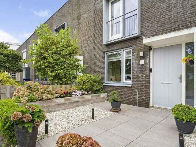 6 Kamer Eengezinswoning Ypenburg 154m2 Energielabel A+
