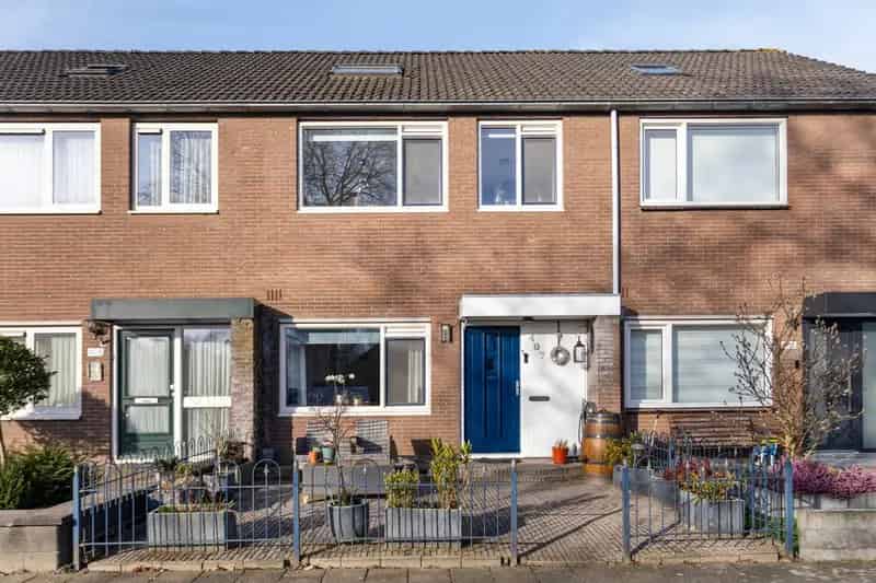 Huis te koop Apeldoorn 4 slaapkamers kindvriendelijke wijk