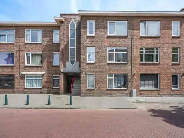 BenWoning te koop: 3 slaapkamers, tuin, nabij strand