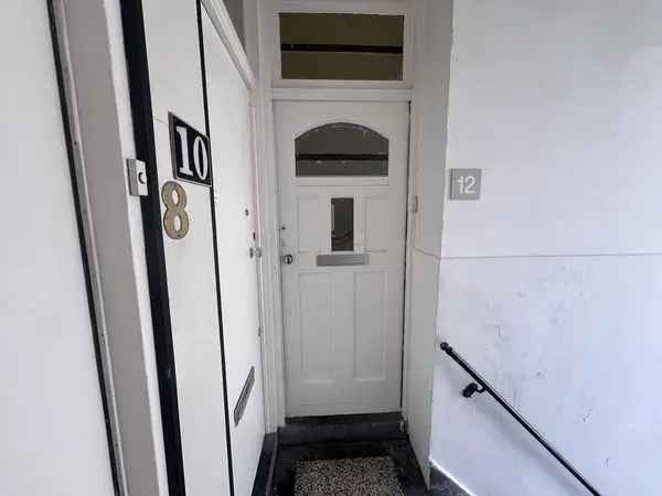 4 Kamer Appartement Den Haag Zonnig Balkon Nabij Valkenboskade