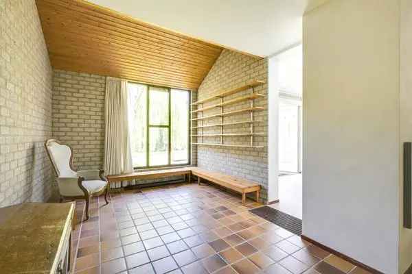 Ruime helft van dubbel woonhuis Batau-Noord 225m2