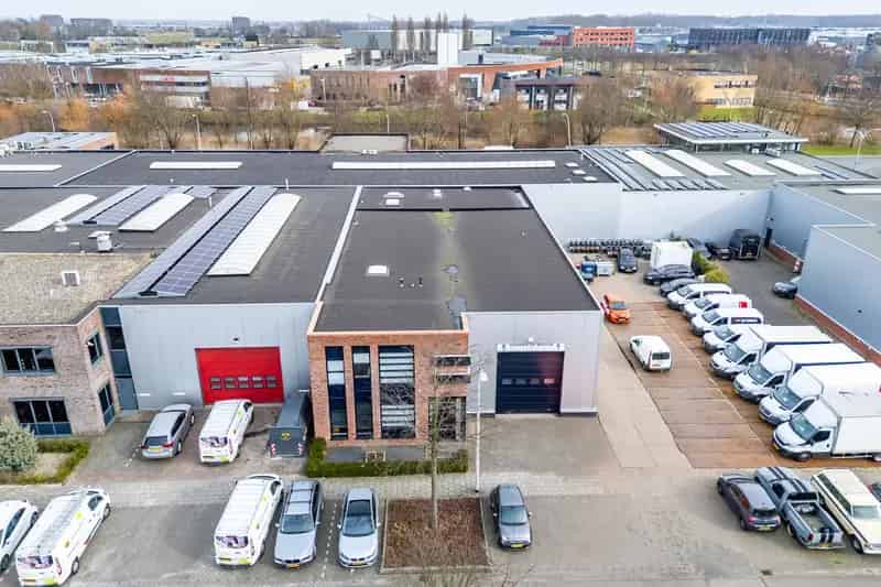 Bedrijfshal te koop Nootdorp 400m²