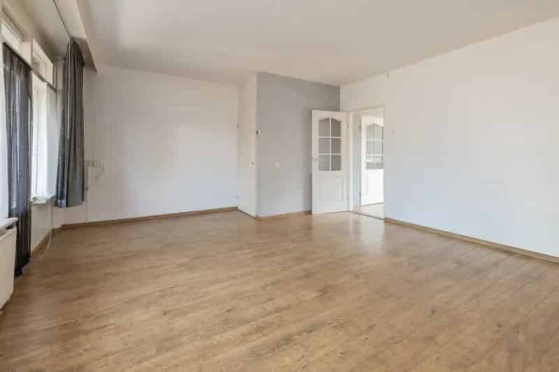 Ruime Middenwoning 4 Slaapkamers Barneveld
