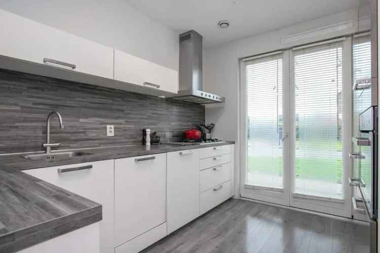 Moderne Eindwoning Vleuten Ruime Tuin 3 Slaapkamers Royale Zolder