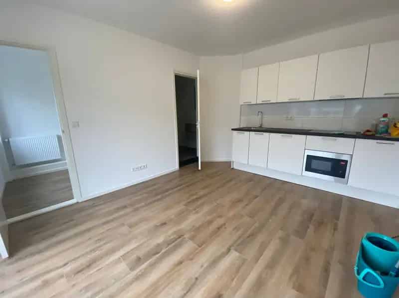 Studentenappartement Korrewegbuurt 38m² 2 slaapkamers