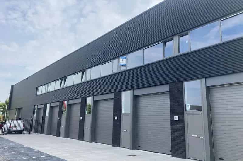 Bedrijfshallen te Huur Berkel en Rodenrijs 140m²