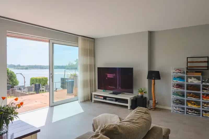 Tweekapper Sliedrecht Rivier Uitzicht Moderne Keuken Dakterras