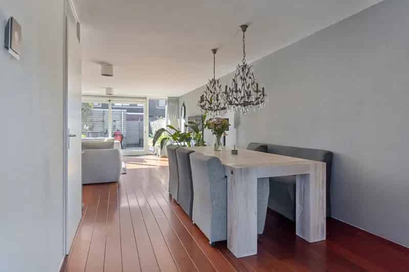Huis te koop Leiderdorp: Moderne gezinswoning 4 slaapkamers
