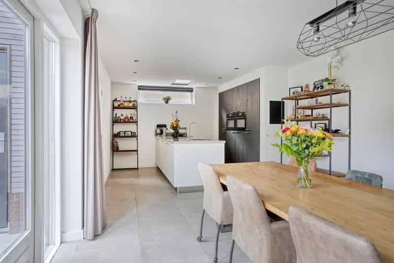 Vrijstaande woning Heeswijk-Dinther 4 slaapkamers  Garage Tuin