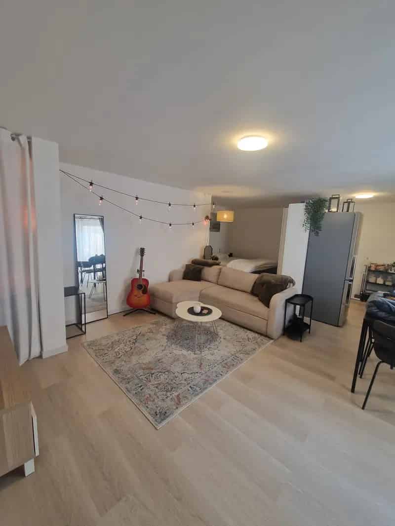 Ruime Studio Nijmegen Airco Moderne Keuken