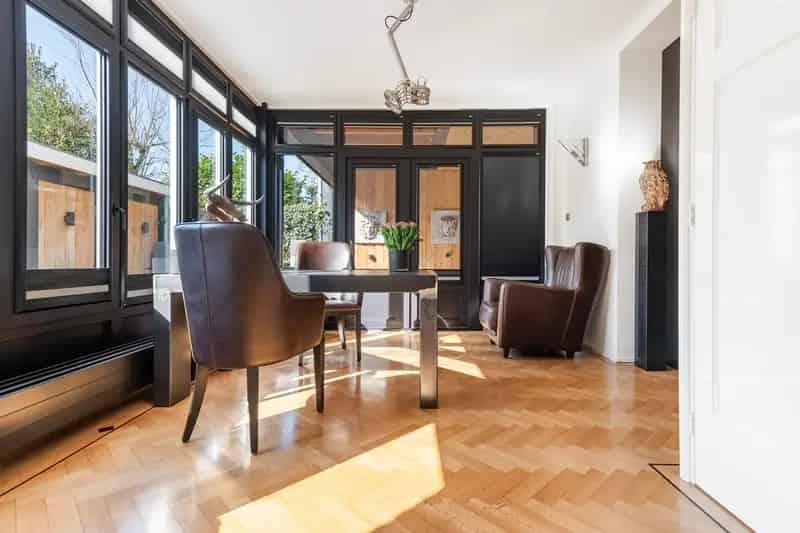 6 7 Kamer Gemoderniseerde Hoekparterre Marlot Den Haag