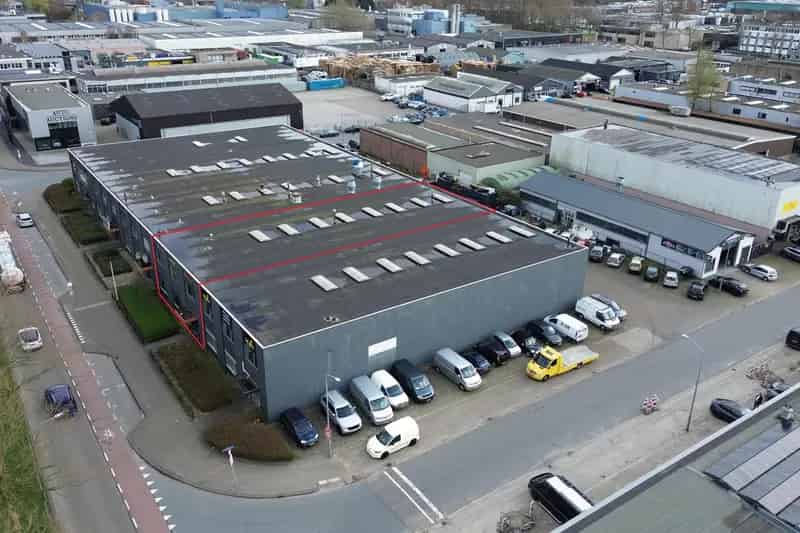 Bedrijfsruimte Kantoorruimte Dordrecht 670m2 te huur