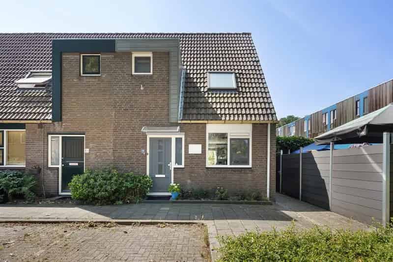 5 Kamer Hoekwoning Seghwaert Gerenoveerd