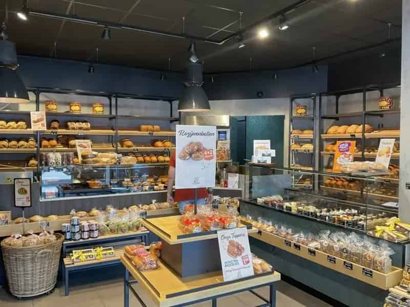 Winkelruimte te huur Franz Leharplein Eindhoven 140m2