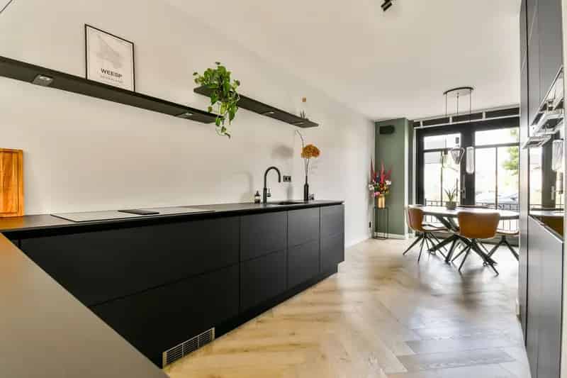 5 Slaapkamers 2 Badkamers Weesp 14 Zonnepanelen
