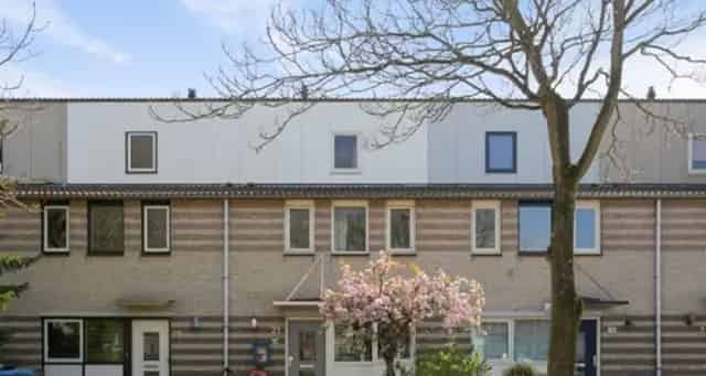 Studio Roosendaal Tolberg Lelieberg 28m2 1 kamer