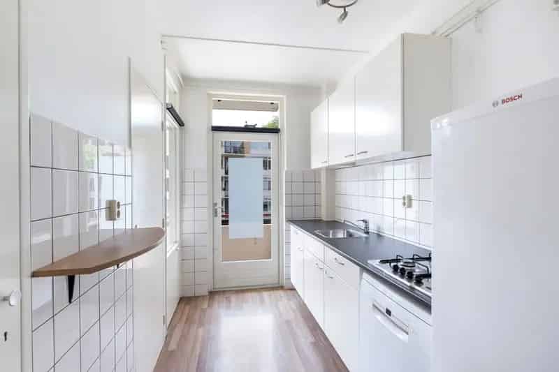 Ruim appartement Oegstgeest 2 slaapkamers balkon berging