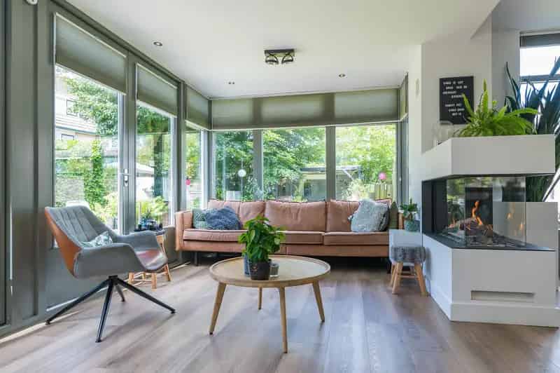 Ruime Hoekwoning met Grote Tuin en Energielabel A