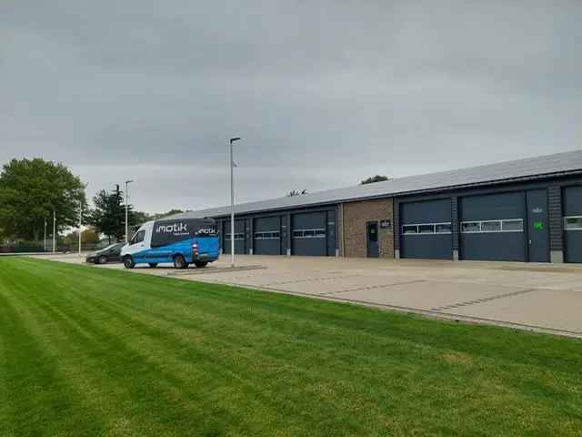 Bedrijfshal te Huur Boekel 100m²