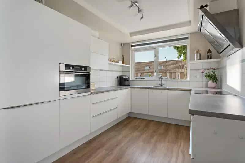 Ruime Hoekwoning Bloemenbuurt Almere Buiten