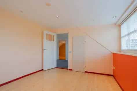 4 Slaapkamers Huis 226m² Horst Ruime Tuin Zonnepanelen