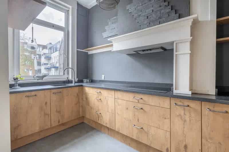 6 Kamer Bovenwoning Provenierswijk Rotterdam 137m2 Dakterras Mogelijk