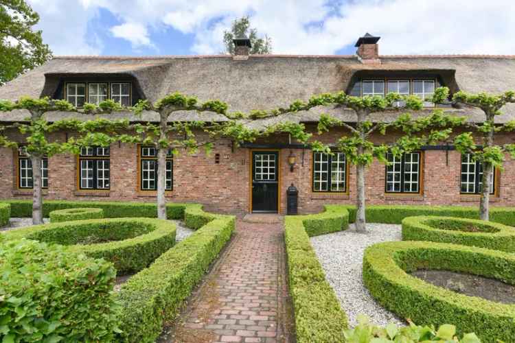 Woonboerderij te Chaam 391m² 3 slaapkamers zwembad