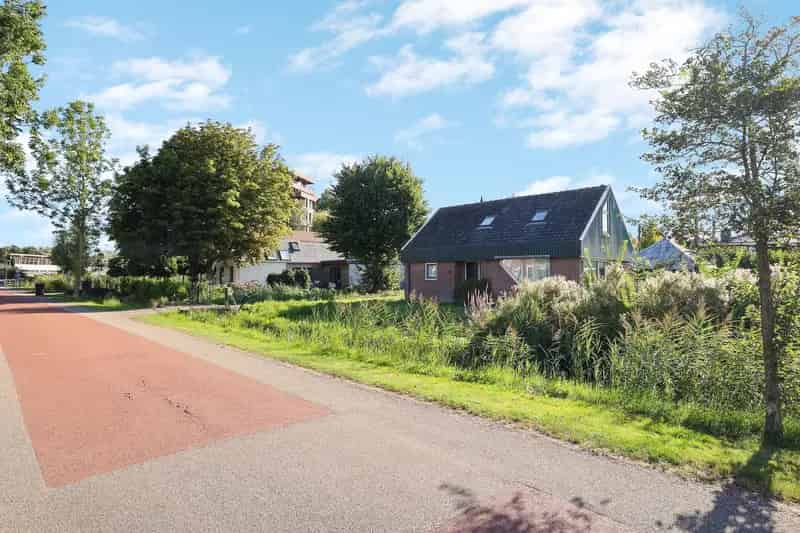 Vrijstaande woning Purmerend Ruim Perceel Eigen Grond