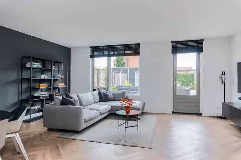 Huis te koop Tilburg: Ruime 3 slaapkamer woning met tuin