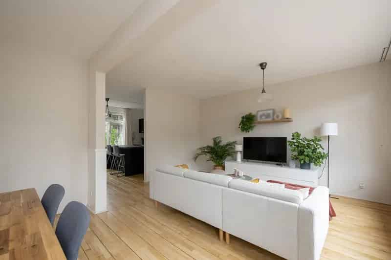 Almere Haven: Instapklare 3 Slaapkamers Eengezinswoning