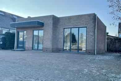 58m2 Kantoorruimte te Huur Nieuwendijk