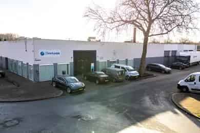Bedrijfsruimte 4369 m2 Eindhoven te koop