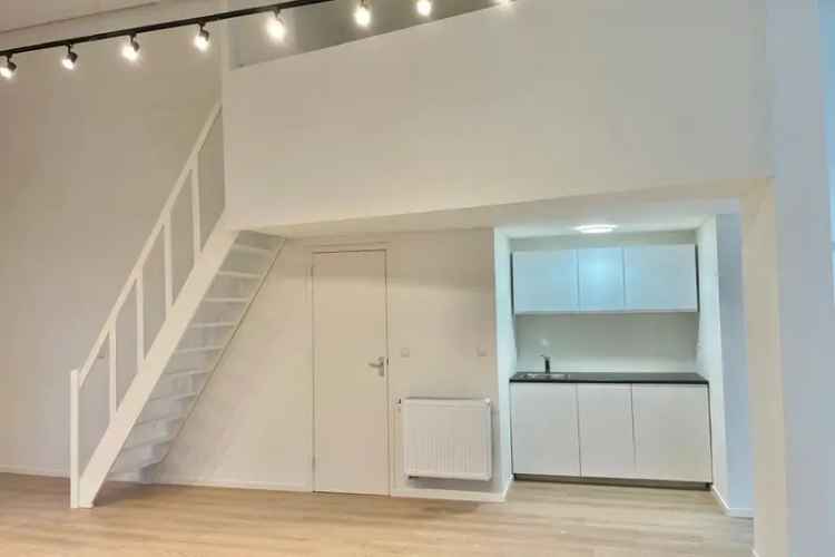 Kantoorruimte Amsterdam West 1015m2 te huur Baarsjesweg
