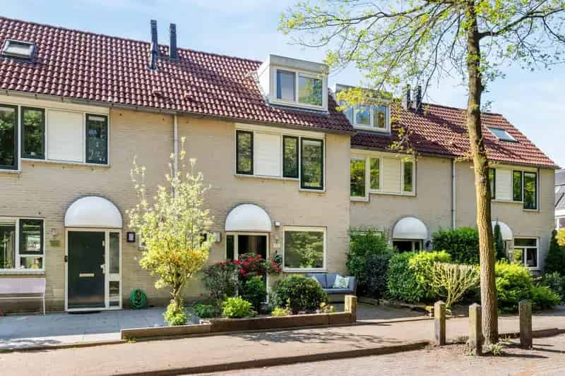 Huis te koop Zeist: Energiezuinig 4 slaapkamers Componistenbuurt