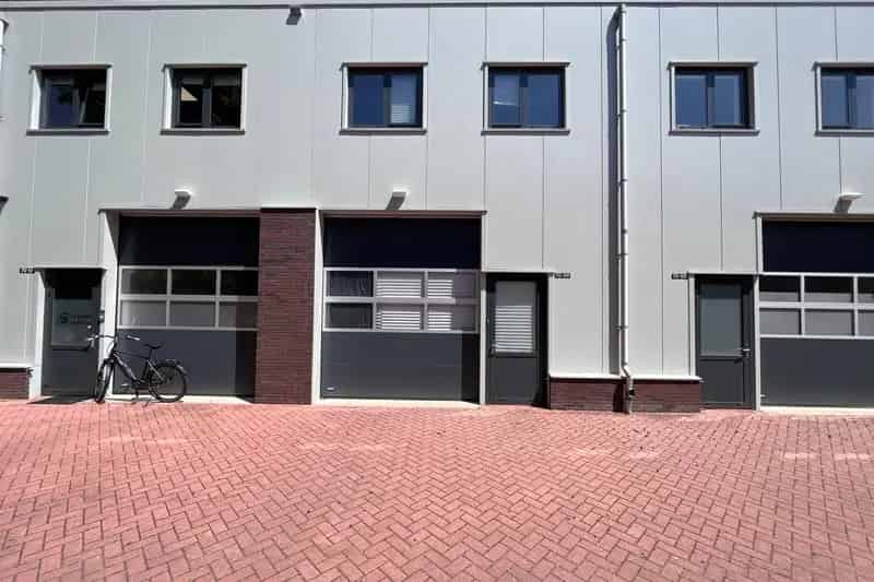 Bedrijfshal te koop Soest 90m2
