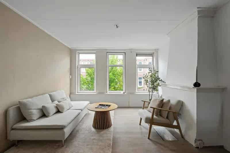 Appartement Amsterdam Oost Eigen Grond Gerenoveerd
