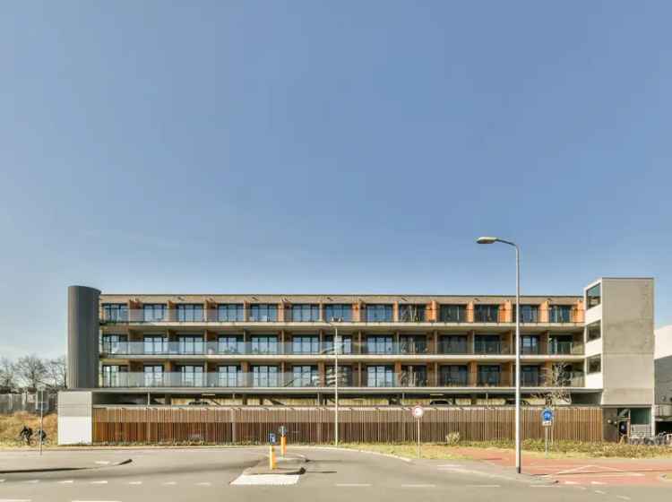 Studio Den Haag Waldorpstraat - Modern en centraal