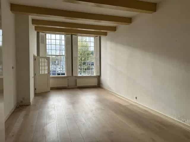 Herenhuis 1650 Medemblik 209m2 6 kamers te huur