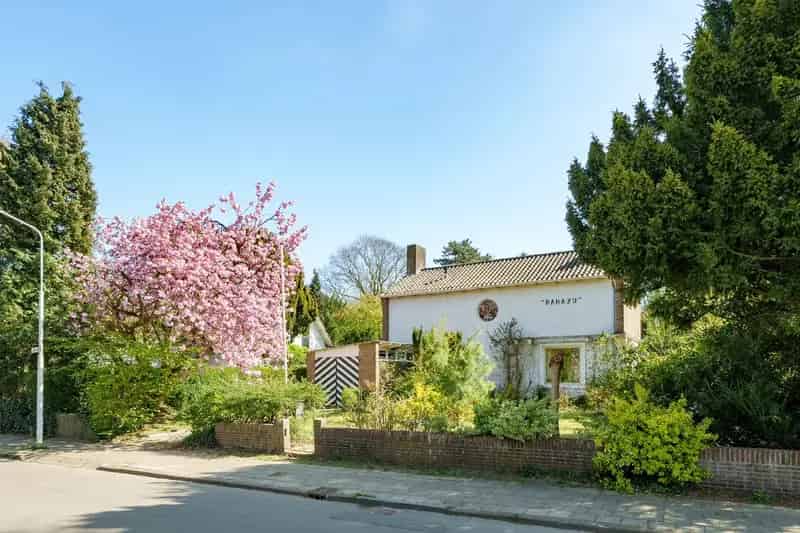 Jaren 50 Villa te Koop Wageningen Ruime Tuin 1119m2