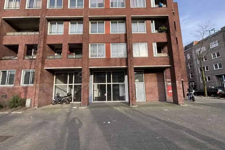 198m2 Winkelruimte te Huur Amsterdam Wibautstraat
