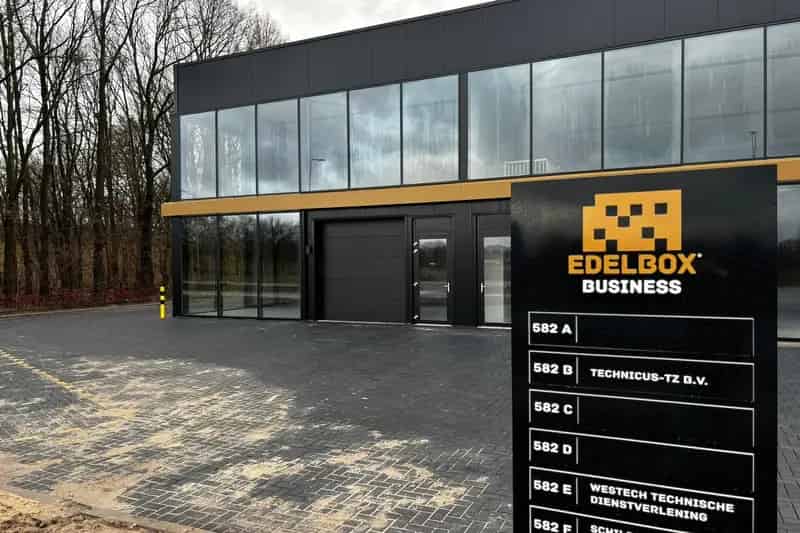 Bedrijfshal te huur Apeldoorn Deventerstraat 295m2