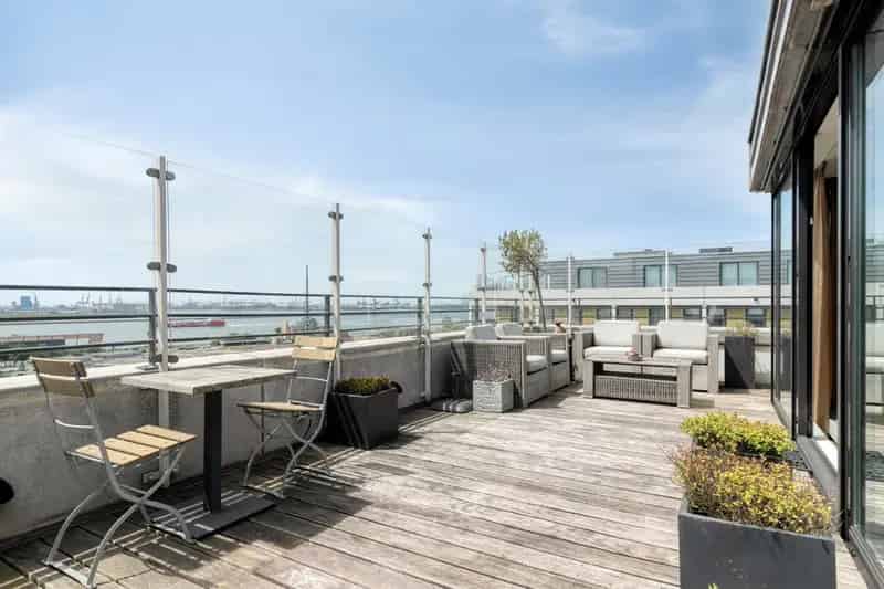 Luxe Penthouse Hoek van Holland 3 slaapkamers Dakterras Zeer Goed