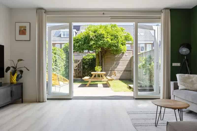 Huis te koop Nijmegen: Ruime Jaren 30 woning met 3 slaapkamers en energiezuinige voorzieningen