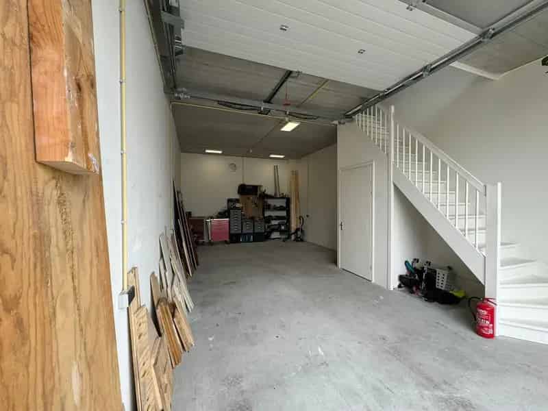 Bedrijfsunit te Huur Soesterberg 105m2 Nieuwstaat