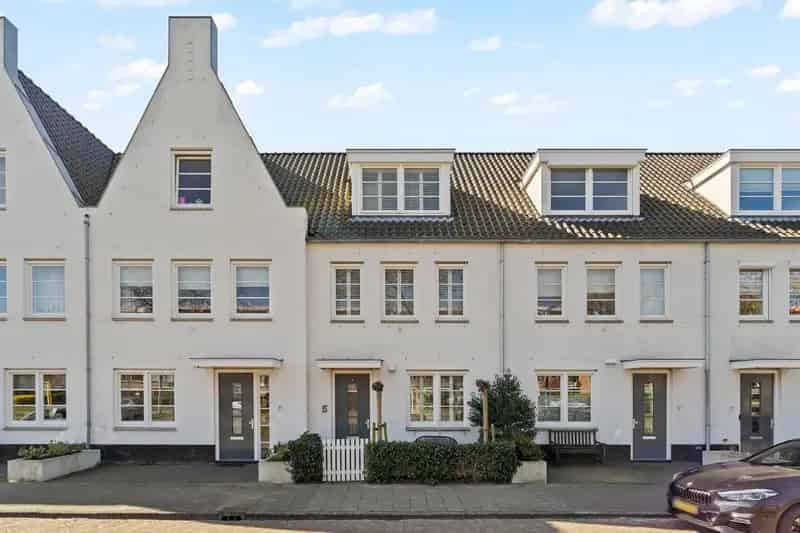 Royaal Familiehuis Noordwijk 4 slaapkamers 2015 Energiezuinig