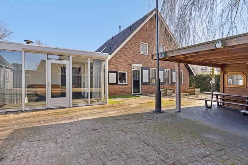 Grote gezinswoning 15 kamers Enter